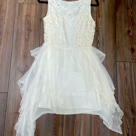 Zara White Dress - Picture 4 of 5